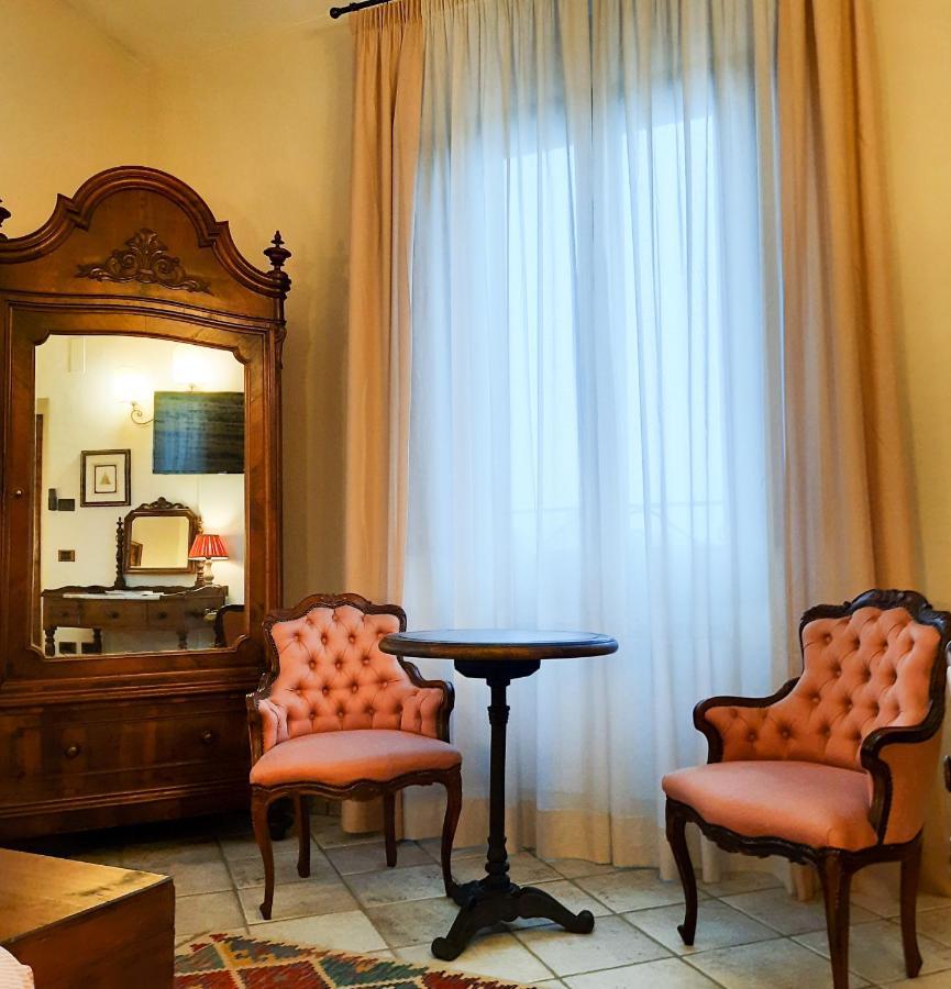 Boutique Hotel Fox'S Inn San Giustino Valdarno Exteriér fotografie