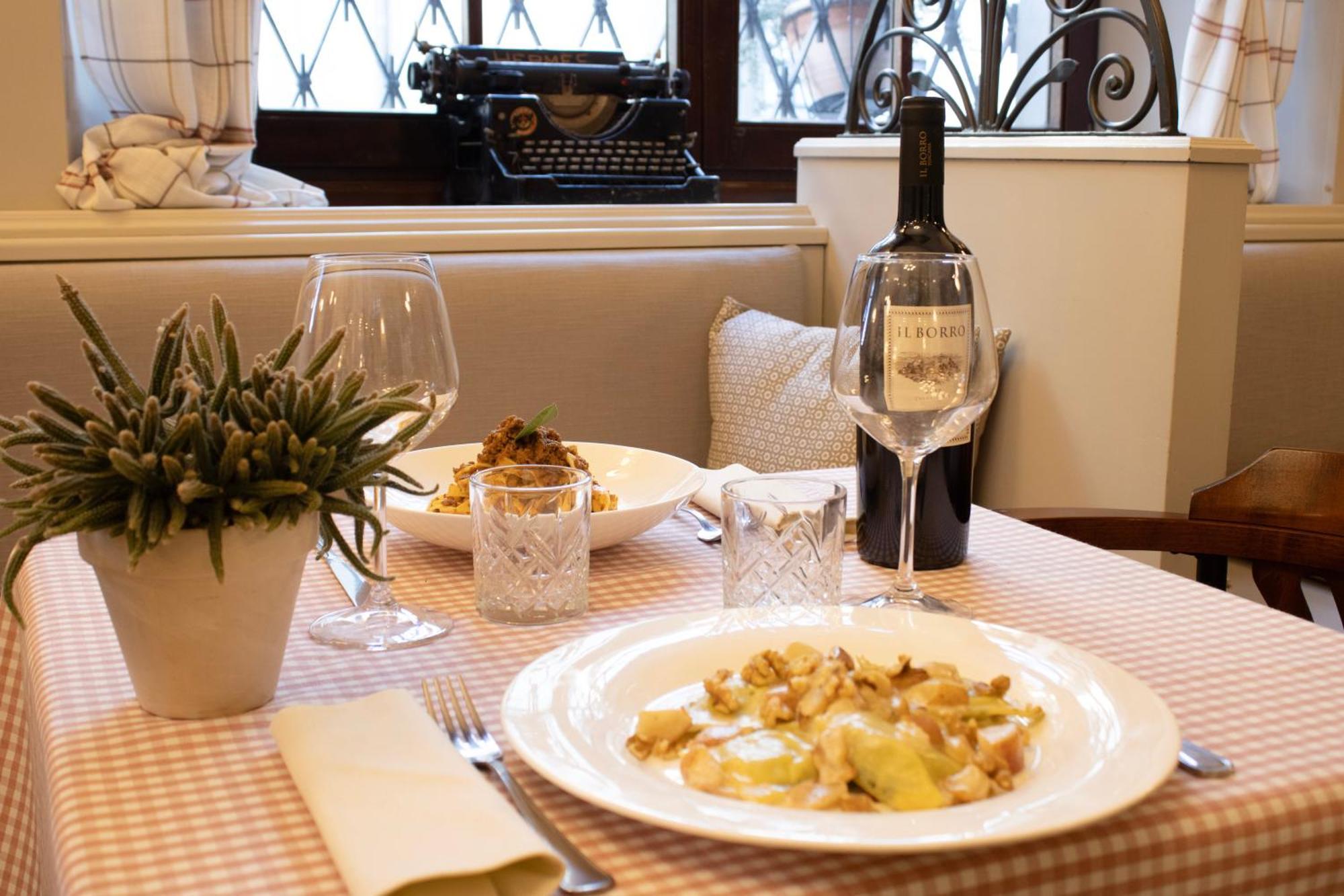Boutique Hotel Fox'S Inn San Giustino Valdarno Exteriér fotografie